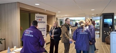 Samen voor Krimpen presenteert verkiezingsprogramma aan inwoners in ontmoetingscentrum De Tuyter.