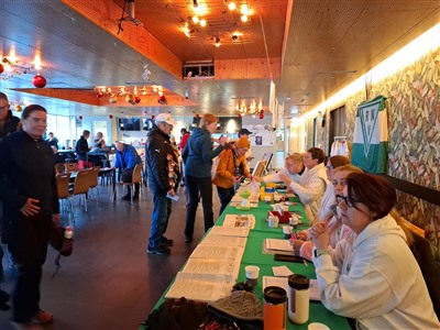 De Rotterdamse Wandelsportvereniging heeft met de 31e editie van de Capelse Tweedaagse veel wandelaars weten te trekken.