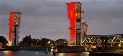 Hollandsche IJsselkering opnieuw gesloten vanwege hoogwater Hollandsche IJsselkering opnieuw gesloten vanwege hoogwater