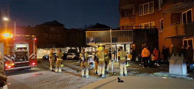 Brandweer rukt uit voor woningbrand aan de Cauberg en schaalt op naar middelbrand