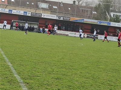 CVV ZWERVERS WINT OVERTUIGEND BIJ DE ZWERVER