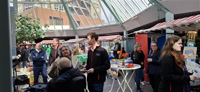 Verkiezingsmarkt gehouden in winkelcentrum de Crimpenhof