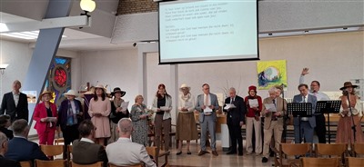 Schenkelkerk viert 25-jarig jubileum met feestelijke dienst.