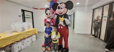 Speel-o-theek Berend Botje vierde haar 40-jarig jubileum met groot kinderfeest