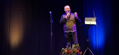 Zondagmiddag vol muziek met optredens van Jaap van den Berg en Veronika Havik in het Cultuurhuis