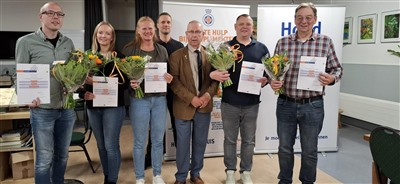 EHBO Vereniging Capelle reikt diploma’s uit aan zeven geslaagden
