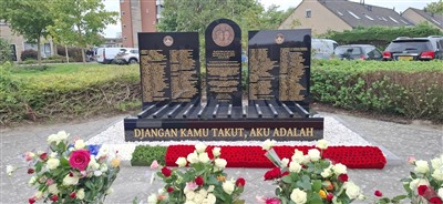 Monument AMA INA onthuld ter ere van eerste generatie Molukkers in Capelle aan den IJssel
