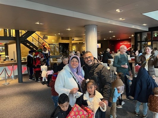 Sinterklaasfeest in het Isala Theater zorgt voor stralende gezichten!