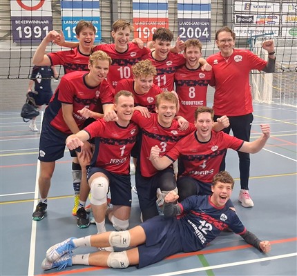 Zevenhuizen 2 heren op tijd bij de les