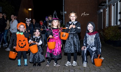 Capelle Schollevaar	maakt zich op voor Scholloween!