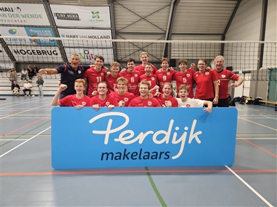 Perdijk Makelaars Zevenhuizen Heren 2 koploper eerste divisie