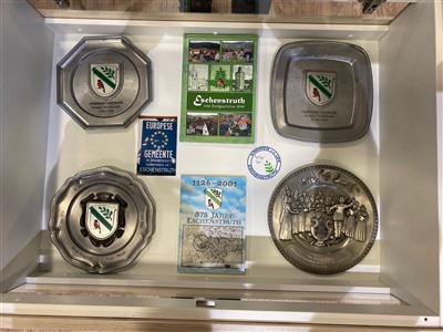 Nieuwe expositie van de Historische Vereniging Crempene over de jumelage met Eschenstruth in de bibliotheek van Krimpen aan den Lek.