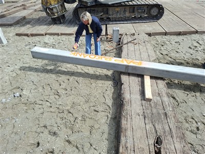 Eerste geslagen paal voor woonproject MariTim in Nieuwerkerk aan den IJssel