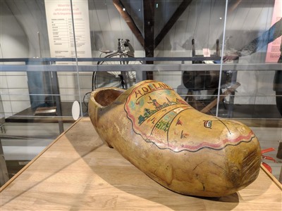 Tentoonstelling ‘Koetjes, kalfjes en kantje boord’ geopend in Streekmuseum Krimpenerwaard