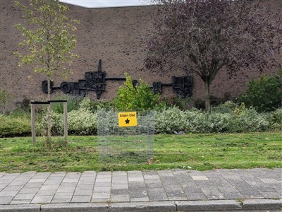 Bladkorven weer geplaatst in Capelle aan den IJssel