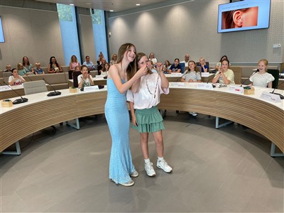 Evie van der Vlis nieuwe kinderburgemeester Zuidplas
