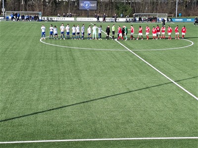 CVV ZWERVERS STRIJDEND TEN ONDER