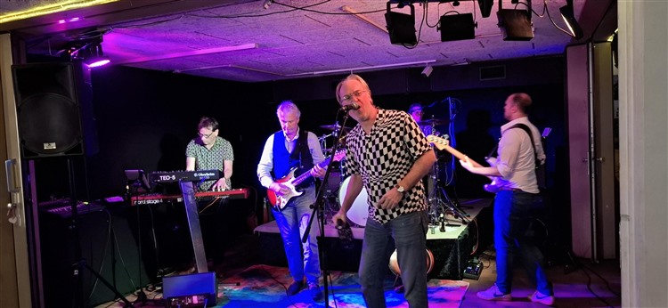 20251221_152343 20251221_152343.jpg