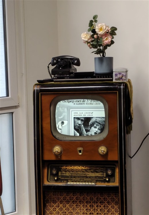 Fred Hoogsteder zorgt voor een nostalgische ochtend in Huis van de Wijk Middelwatering