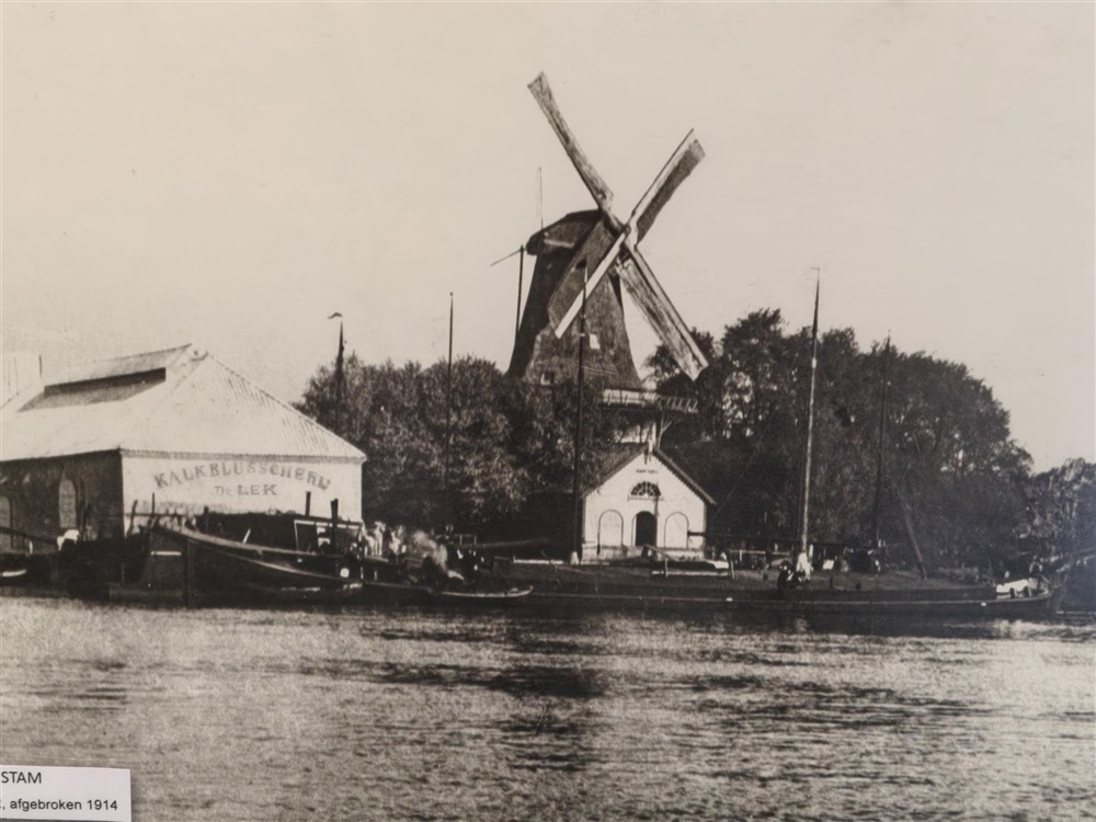 Historische vereniging Lekkerkerk door de Tijd brengt molenverleden tot leven
