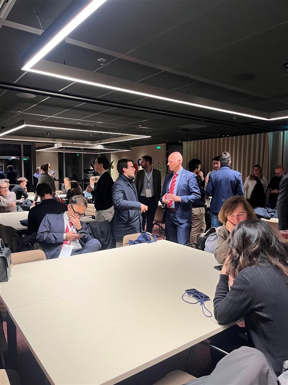 PHOTO-2025-11-27-20-00-21 photo-2025-11-27-20-00-21.jpg